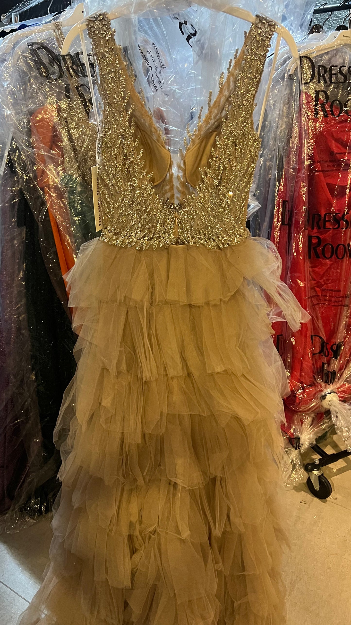 Dreamy beige ruffled (2 look) dress