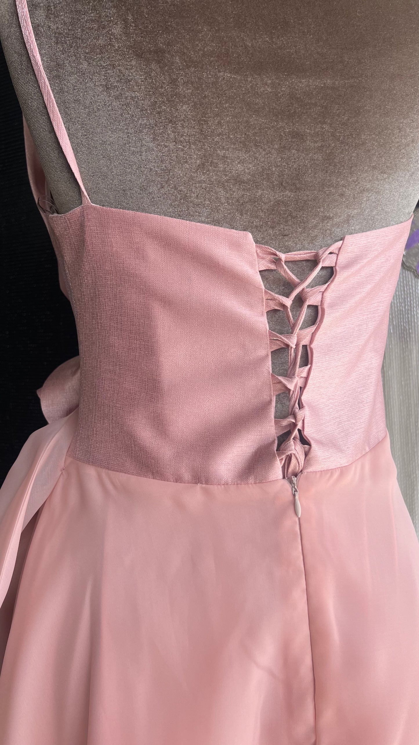 Ribbons on waist A-line pink dress