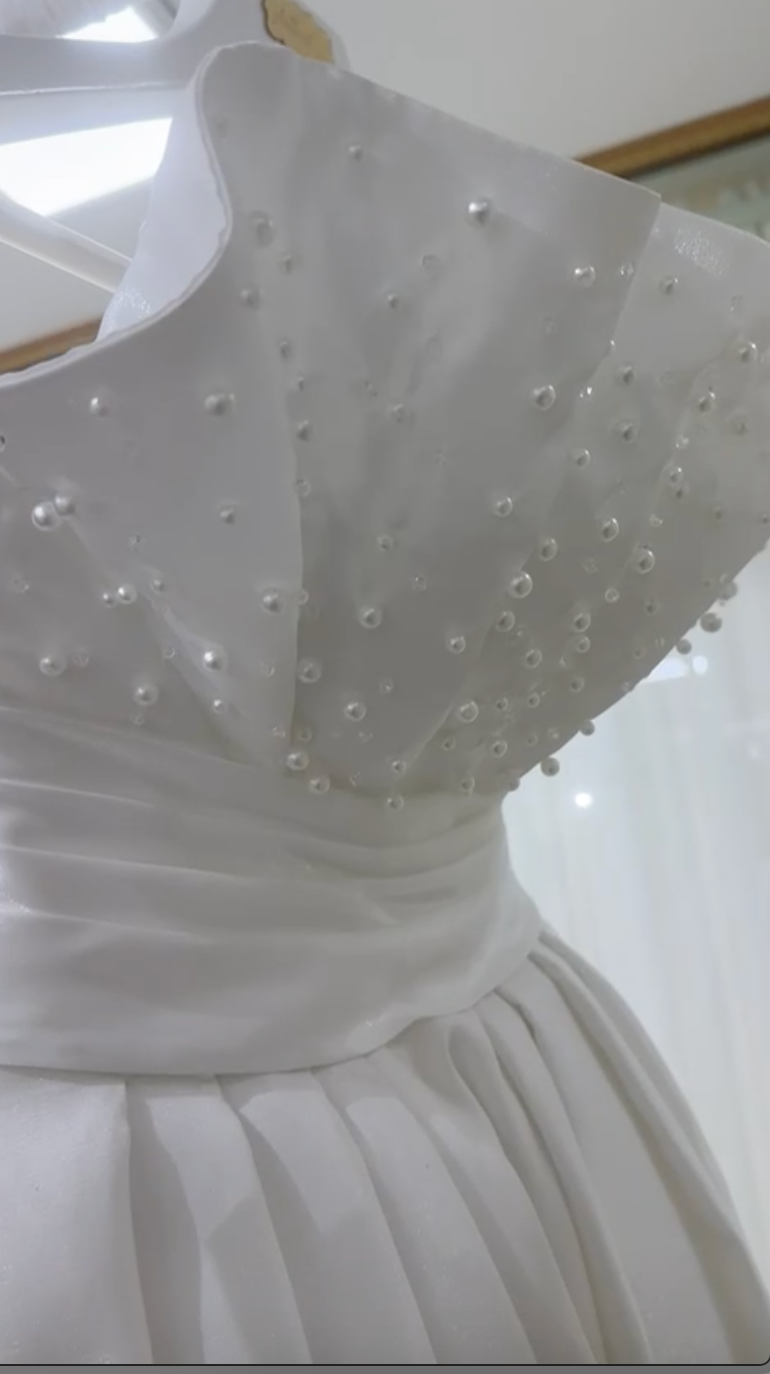 Elegant and overthetop organza dress