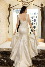 Golden Glamour textured dress