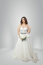 Enchanting Elegance: Strapless Heart-shaped A-line Dress with Back Corset and Silver & Black Crystal Embellishments