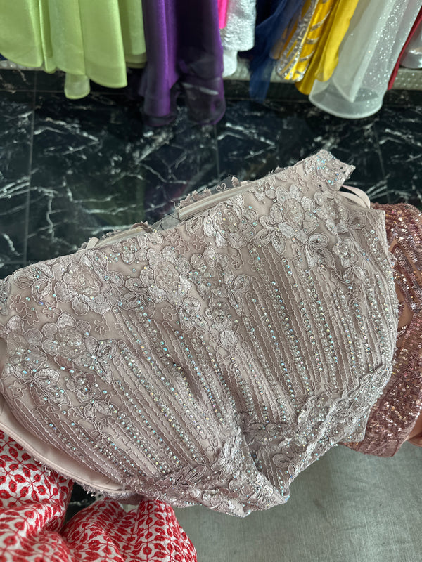 Vintage Blush: Off-Shoulder Light Pink Mermaid Dress with Silver Appliques