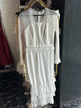 Sophisticated Lace: Classic White Dress with a Modern Twist