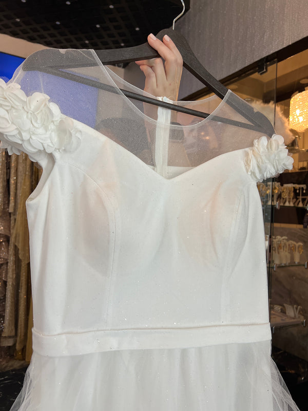 Sparkling Frost: White Glittered Dress with Delicate Straps and V-Neck