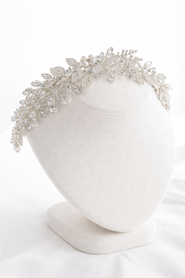 Diadema multidetalles 3D plateada