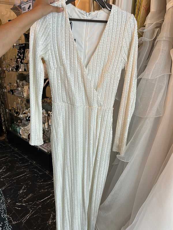 Sparkling White Wrap: A Glittering Sequin Gown with Long Sleeves