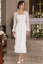 Sophisticated Lace: Classic White Dress with a Modern Twist