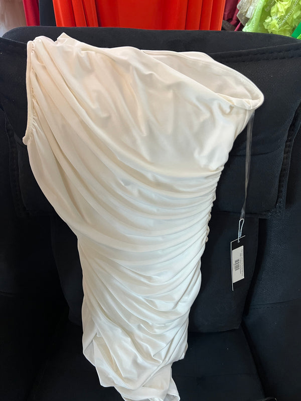 That Classic and Chic Vibe Ruched Midi Dress