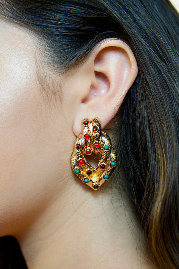 Aretes de Forma de Corazón con Zirconias