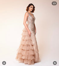 Dreamy beige ruffled (2 look) dress