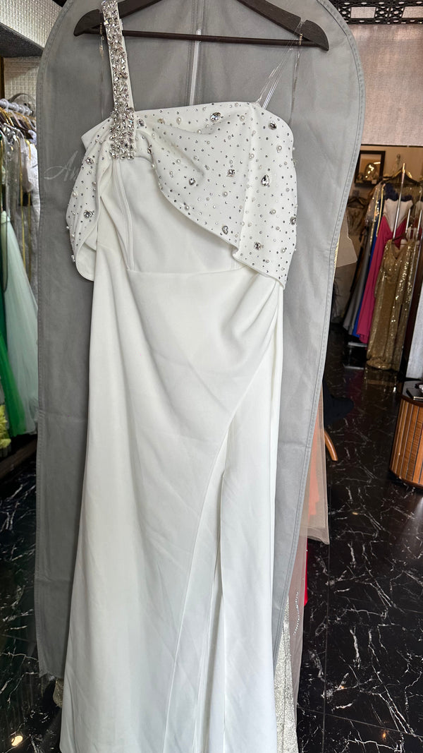 Strapless Blanco con tirante de gemas