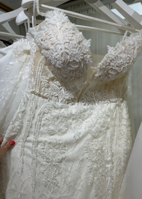 Vestido sirena de aplicaciones/brillo + falda desmontable llena de aplicaciones florales