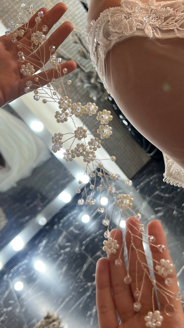 Tocado flexible de flores de perlas y cristales