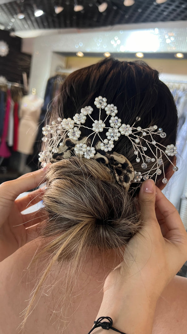 Tocado flexible de flores de perlas y cristales