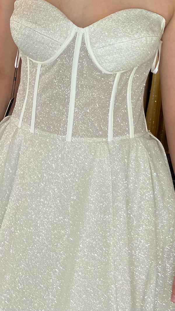Fantasy in Sparkles White