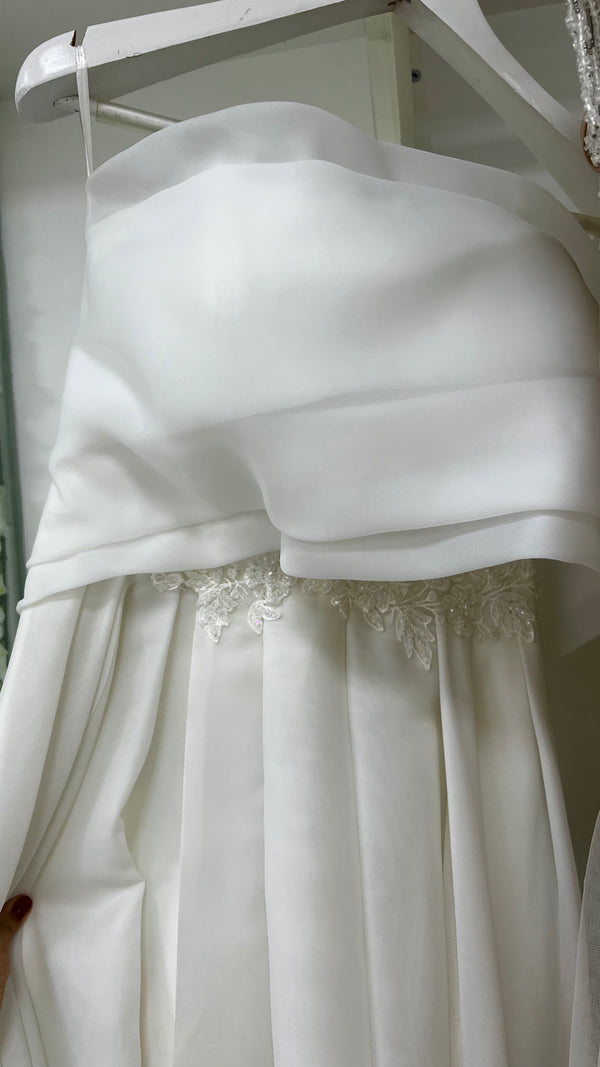 Romance in a wedding dress