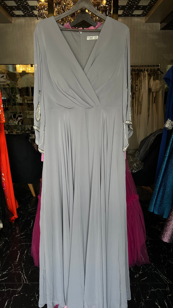 Grey V-neck dreamy dress