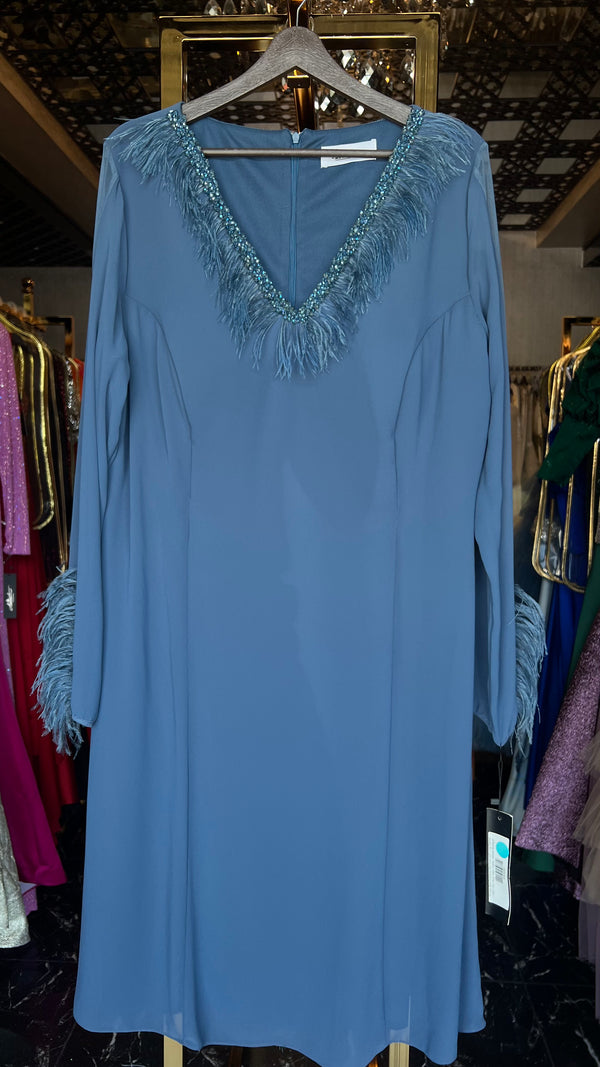 Vintage Blue Feathered Mini Dress with Long Sleeves