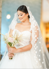 Velo de novia floral 3D con brillos encaje y perlas